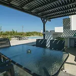 וילה Divani