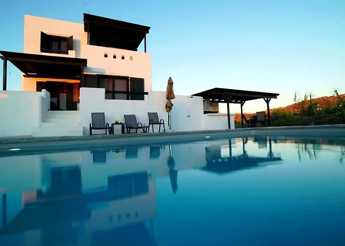 Divani Plaka (Naxos)