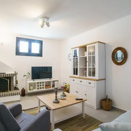 וילה Divani Pláka